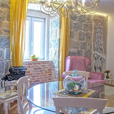 Theatre Apartment