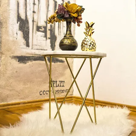 Theatre Apartamento Split