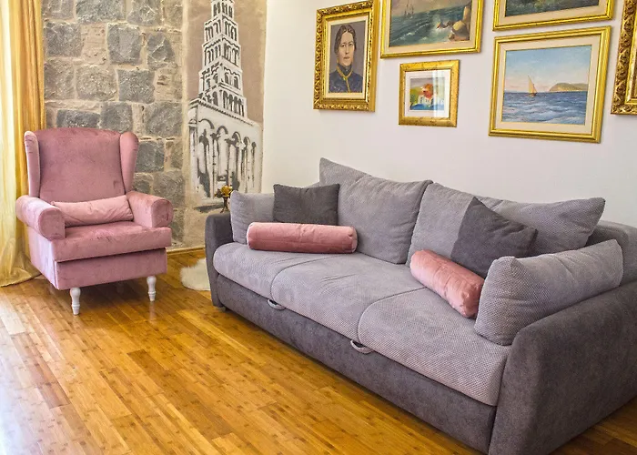 Apartment Theatre Split